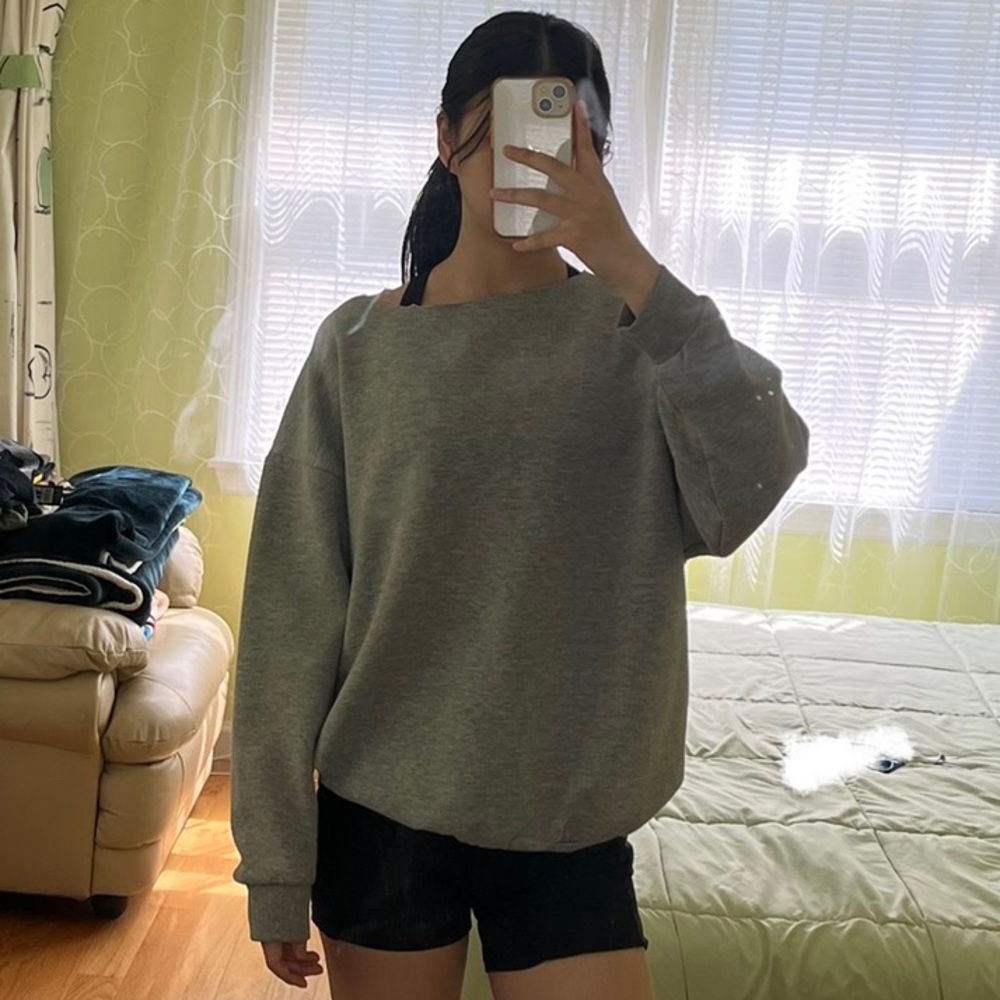Off the shoulder grey oversized sweatshirt
